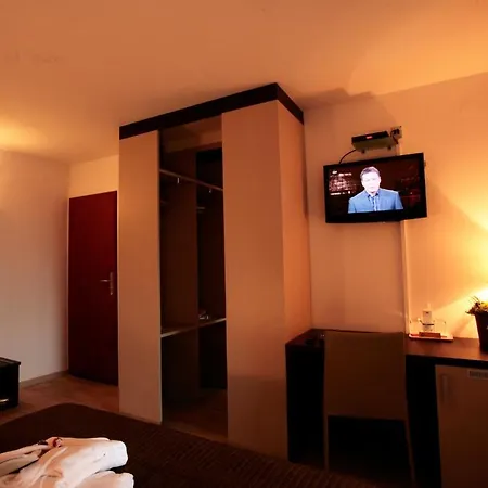 Arte Casa ホテル 3*