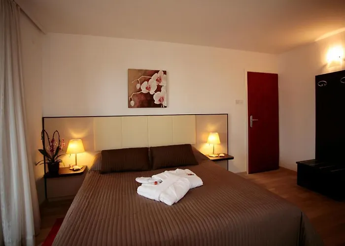 Arte Casa 3*